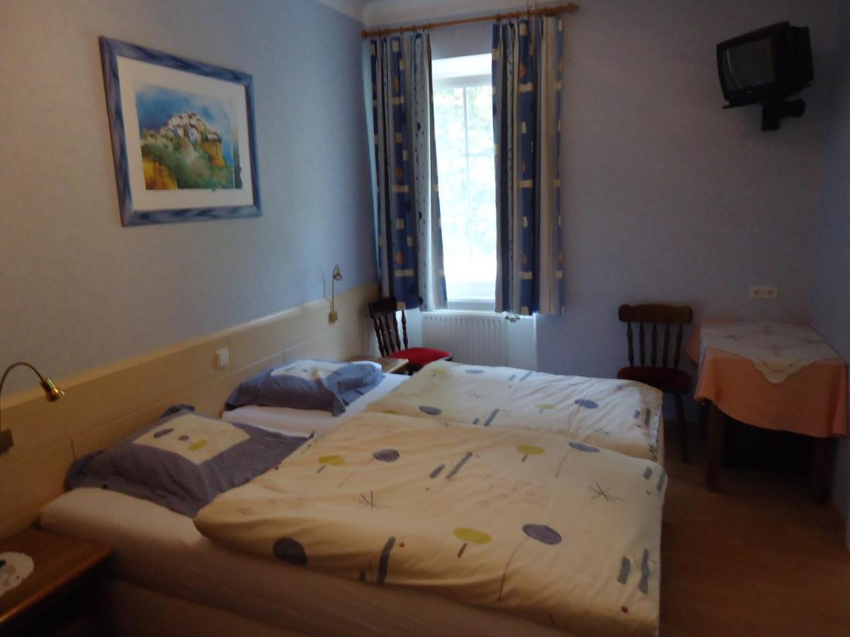 Hostellerie De La Vallee Heffingen Rum bild