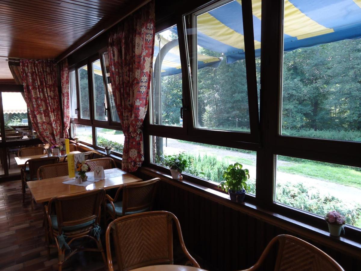 Hostellerie De La Vallee Heffingen Exteriör bild