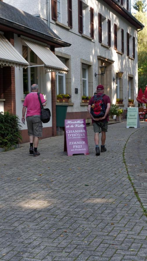 Hostellerie De La Vallee Heffingen Exteriör bild