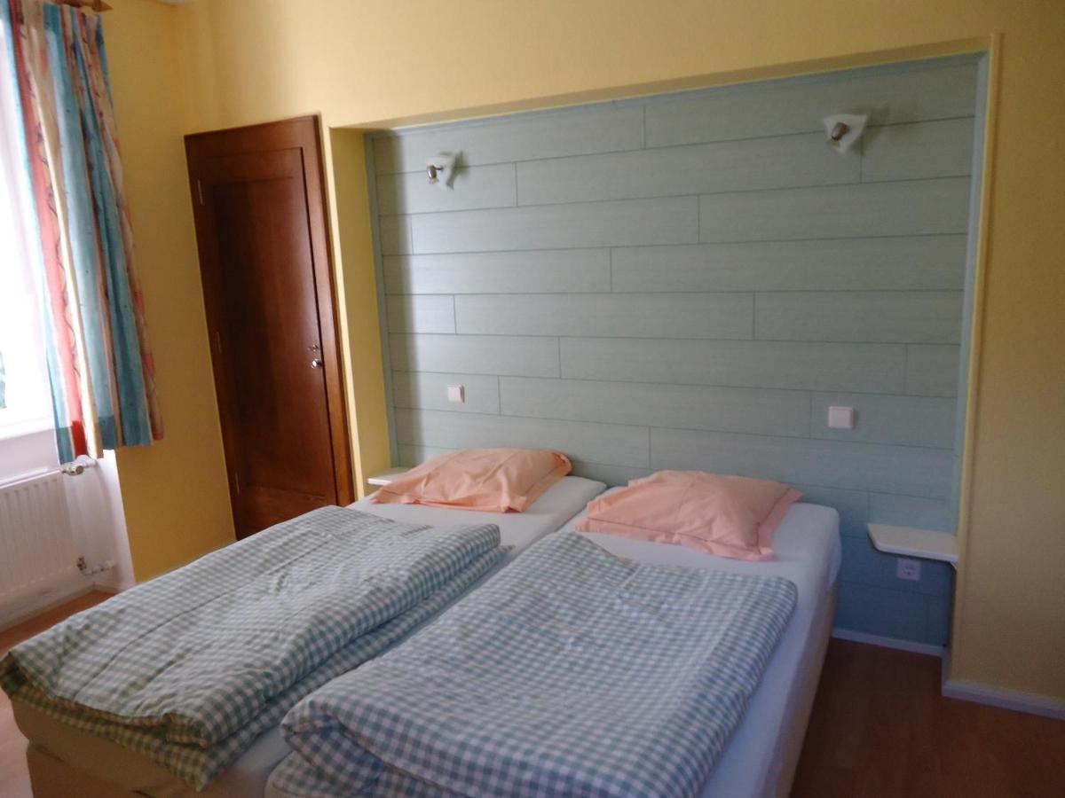 Hostellerie De La Vallee Heffingen Exteriör bild