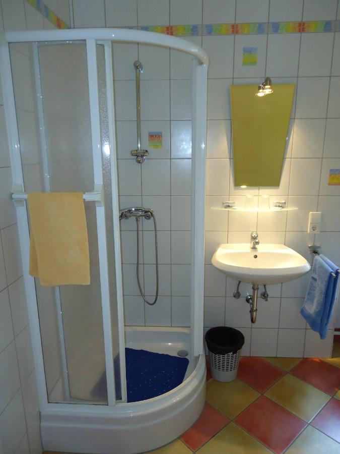 Hostellerie De La Vallee Heffingen Exteriör bild
